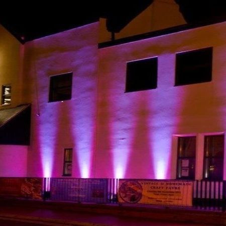 The R Inn Hotel Desborough ภายนอก รูปภาพ