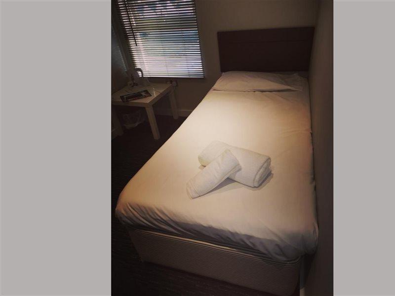 The R Inn Hotel Desborough ภายนอก รูปภาพ